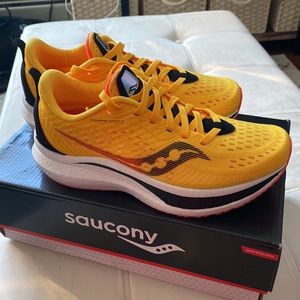 Saucony Endorphin Speed 2 ViZiGold ViZiRed Size 8